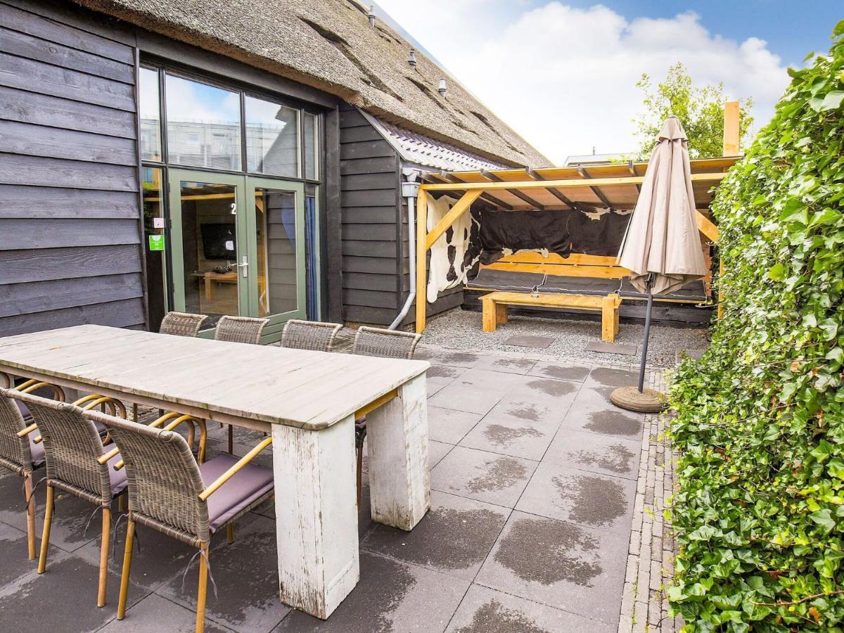 Traditional Farmhouse In Egmond Aan Den Hoef With Sauna Rinnegom Exterior photo